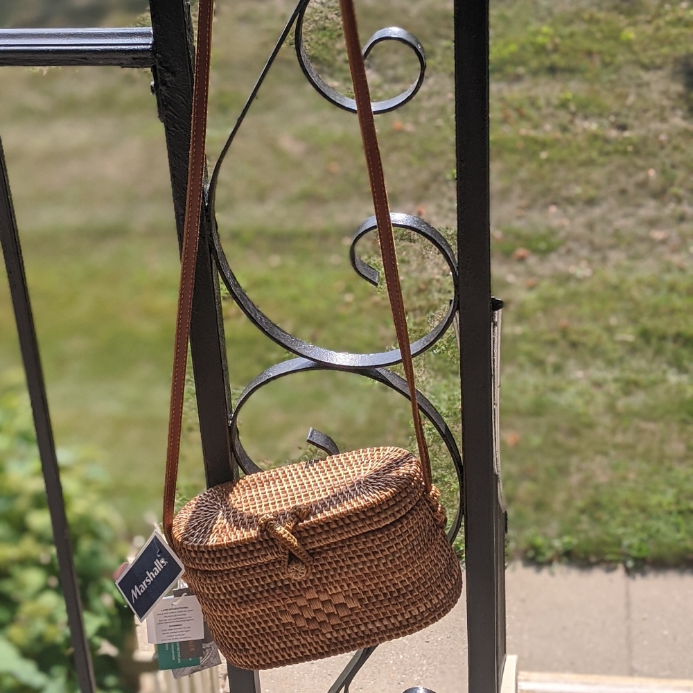Basket woven handmade handbag